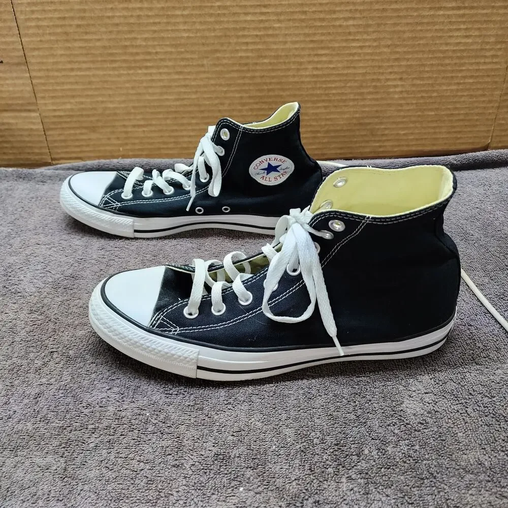 Chuck Taylor Black Hightop converse shoes 9 Mens or 11 Womens Excellent  b50